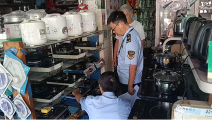 筑牢安全防線 五河縣加強燃氣灶管閥監督檢查，規范家用電器零配件銷售